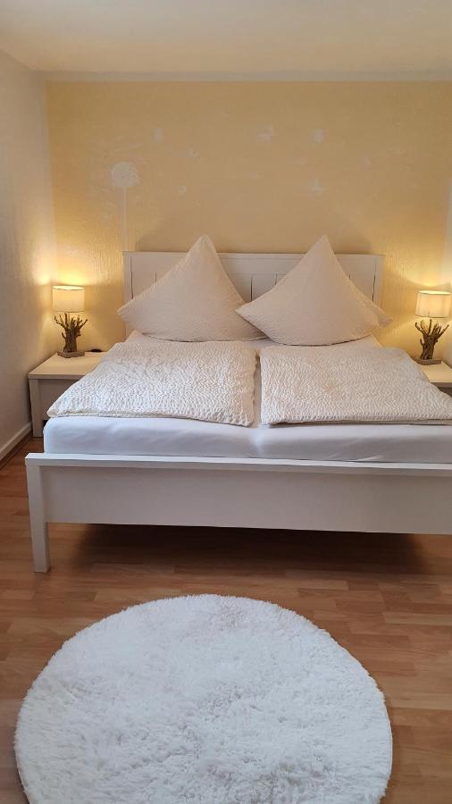 Ferienwohnung Im Moseltal Veldenz Exteriör bild