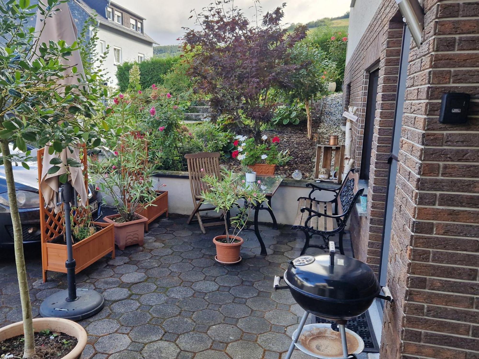 Ferienwohnung Im Moseltal Veldenz Exteriör bild